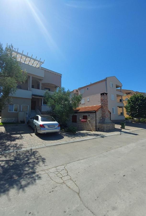 بيوغْغاد نا موغو Apartments Stipe المظهر الخارجي الصورة